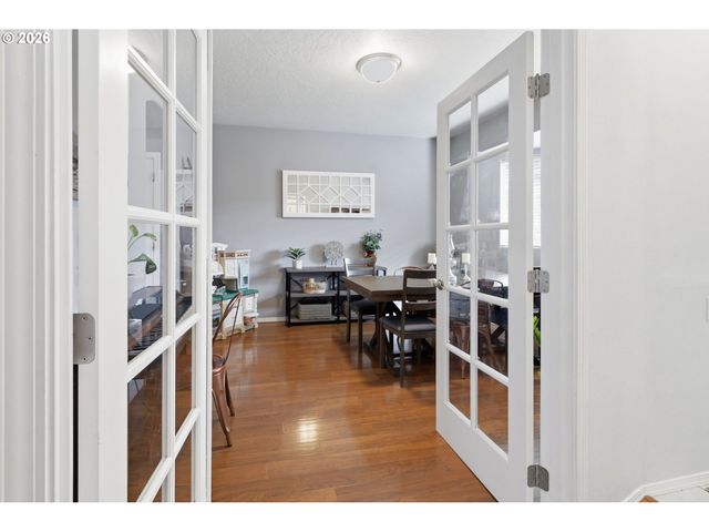 3717 RIVIERA, Eugene, OR 97402