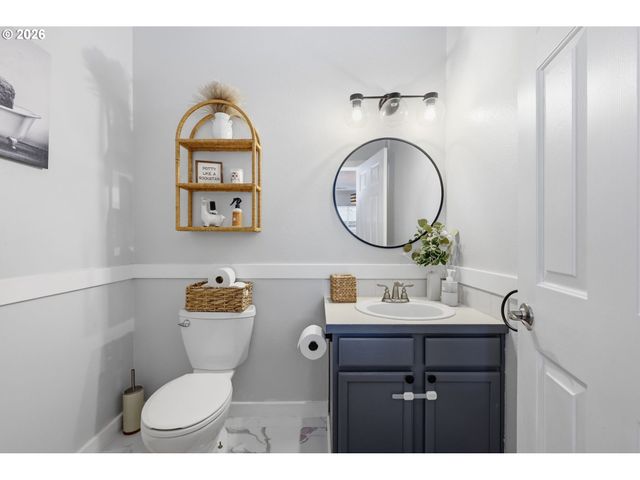 3717 RIVIERA, Eugene, OR 97402