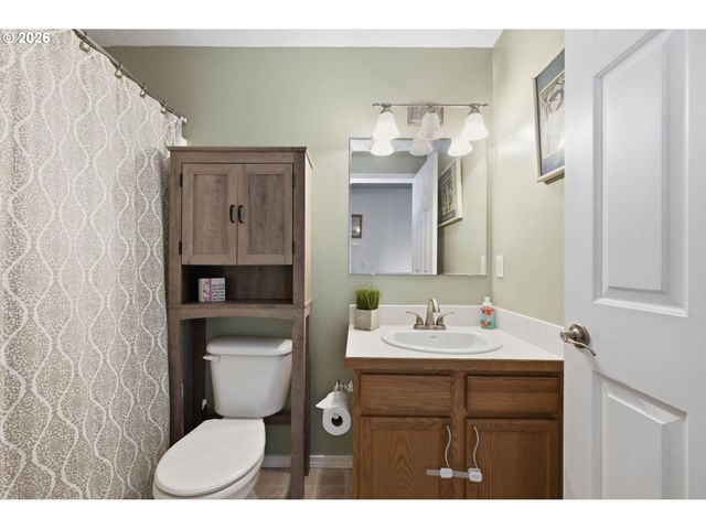 3717 RIVIERA, Eugene, OR 97402