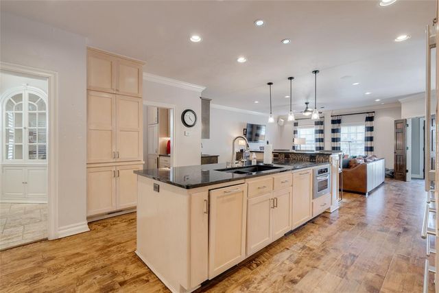 801 NW 41st Street, Oklahoma City, OK 73118