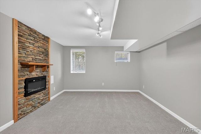 1989 Cedarmill Drive, Chesterfield, MO 63017