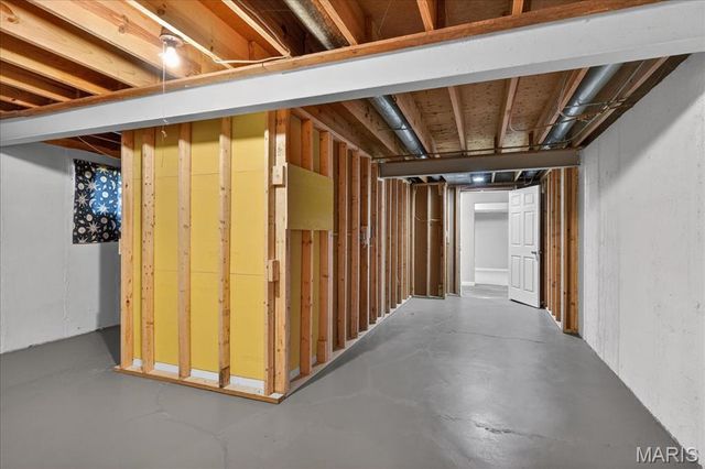 1989 Cedarmill Drive, Chesterfield, MO 63017