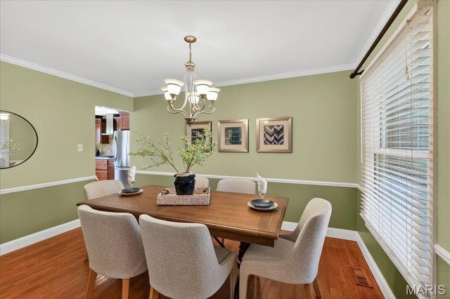 1989 Cedarmill Drive, Chesterfield, MO 63017