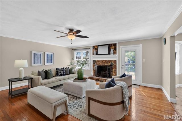 1989 Cedarmill Drive, Chesterfield, MO 63017