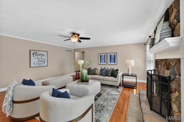 1989 Cedarmill Drive, Chesterfield, MO 63017