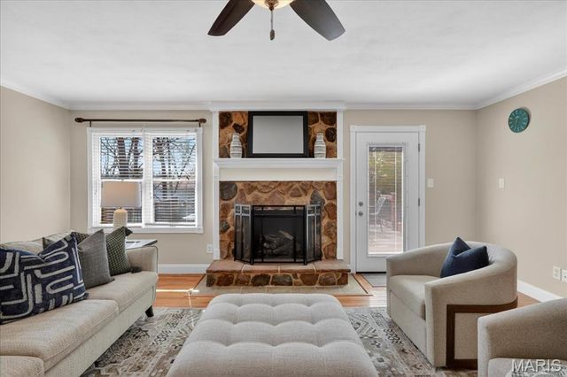 1989 Cedarmill Drive, Chesterfield, MO 63017