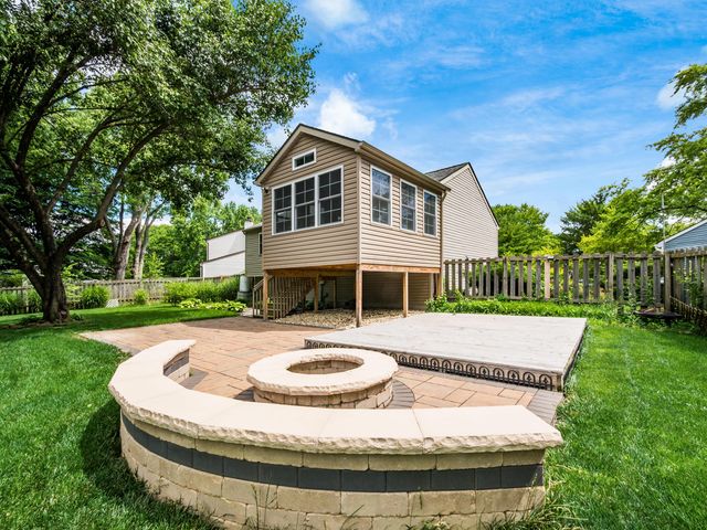 7333 Schoolcraft Lane, Columbus, OH 43235