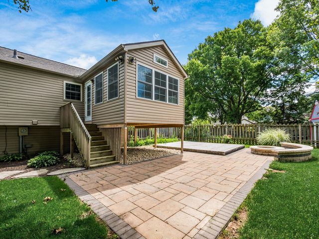 7333 Schoolcraft Lane, Columbus, OH 43235