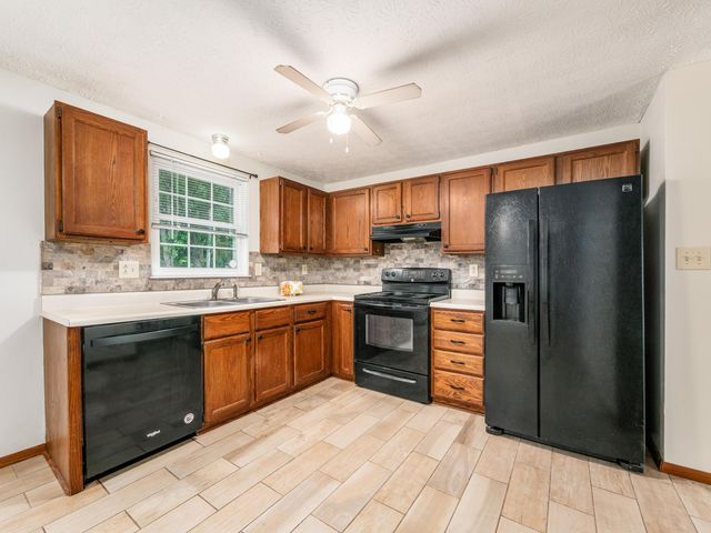 7333 Schoolcraft Lane, Columbus, OH 43235