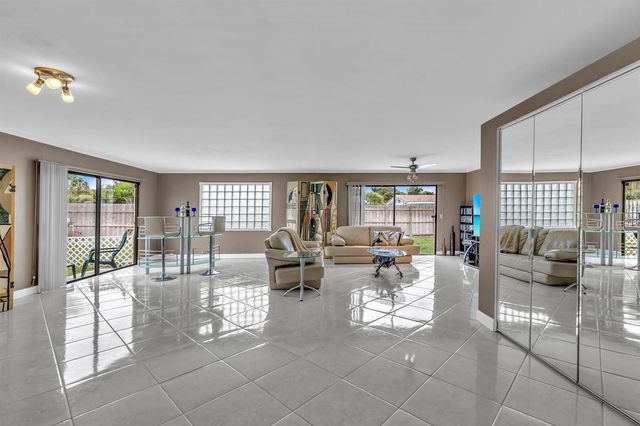 1961 NE 31ST Street, Lighthouse Point, FL 33064
