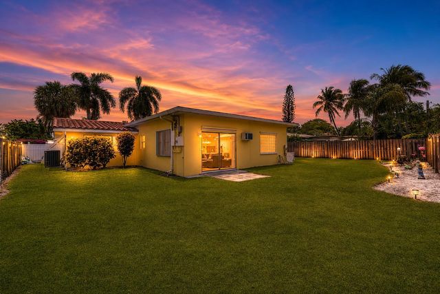 1961 NE 31ST Street, Lighthouse Point, FL 33064
