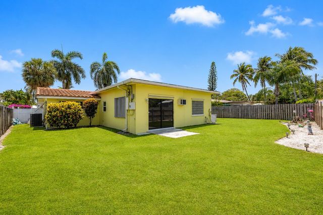 1961 NE 31ST Street, Lighthouse Point, FL 33064