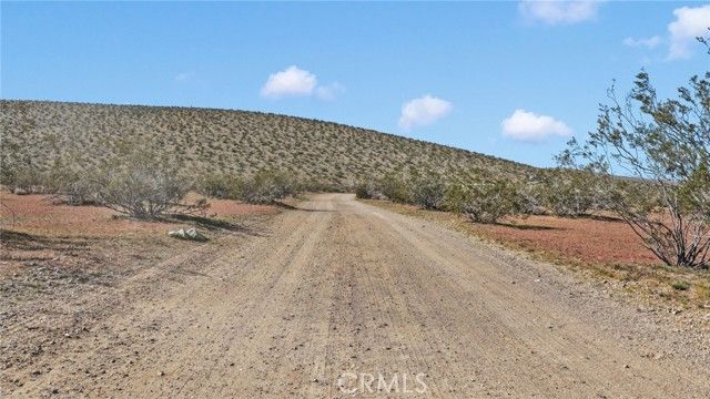 1 Brack Rd, Barstow, CA 92311