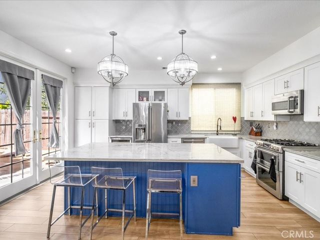 22821 Oak Knoll, Carson, CA 90745