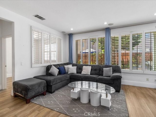 22821 Oak Knoll, Carson, CA 90745
