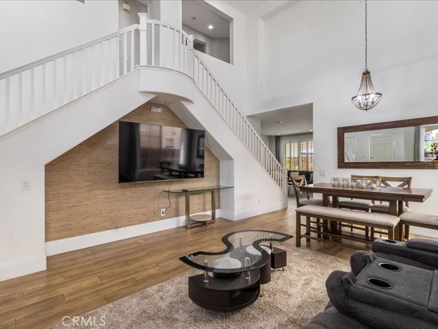 22821 Oak Knoll, Carson, CA 90745