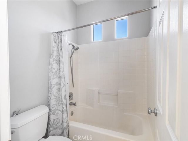 22821 Oak Knoll, Carson, CA 90745