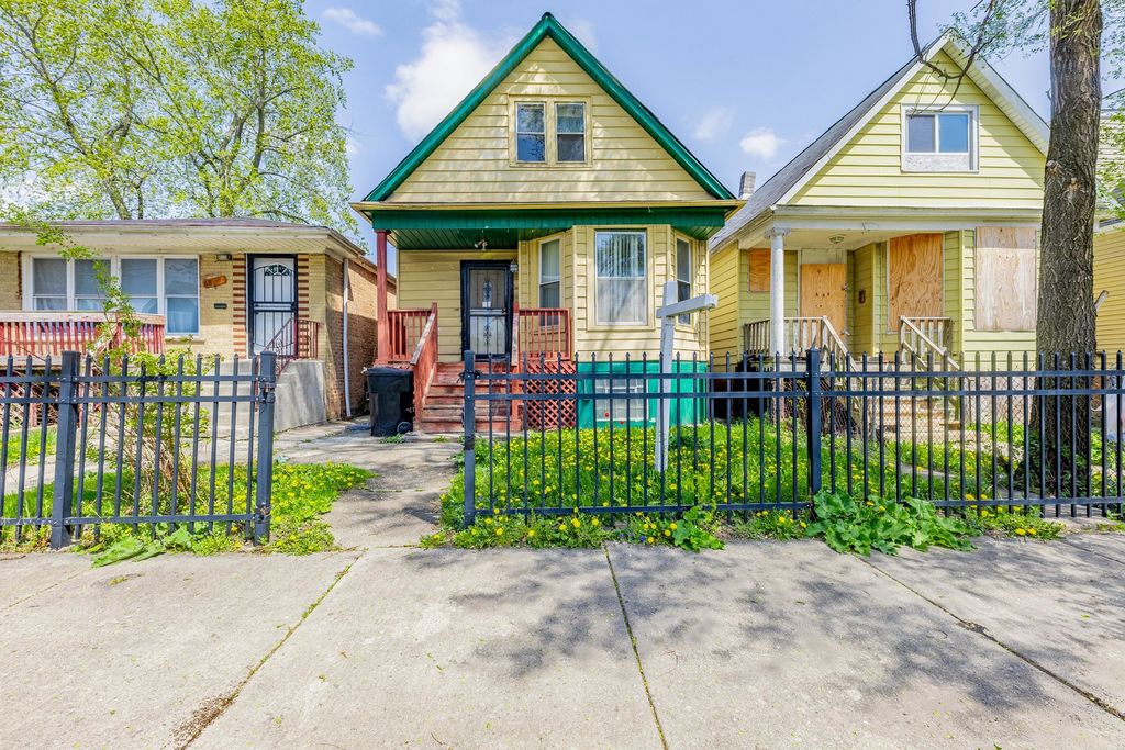 6835 S Winchester Avenue, Chicago, IL 60636