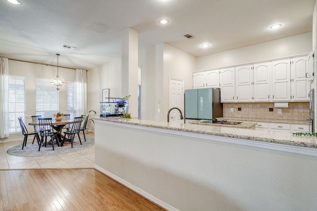 505 Dorcas Lane, Arlington, TX 76013