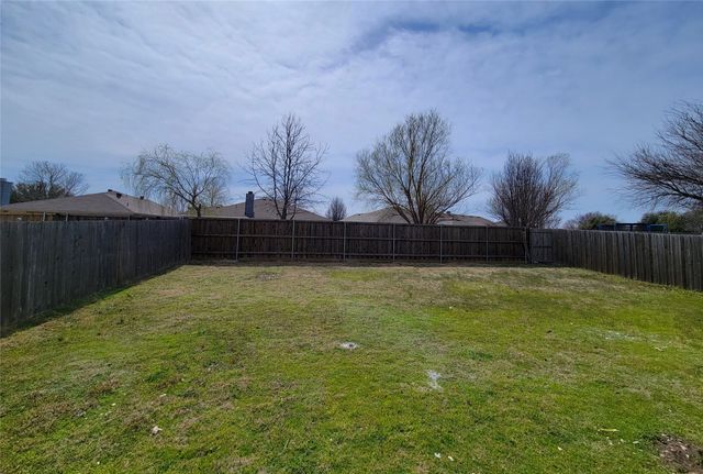 9613 Woodrow Wilson Drive, Mckinney, TX 75072