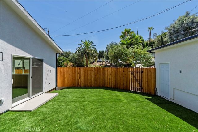 8738 Apperson Street, Sunland, CA 91040