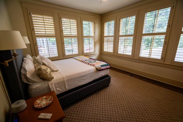1947 Madison Ave Apt 2, Memphis, TN 38104