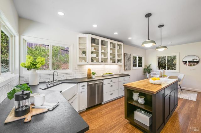 115 Myrtle Ave, San Rafael, CA 94901