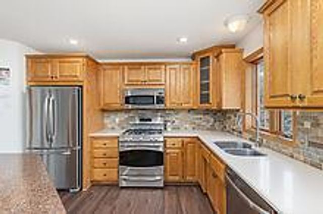 13652 Isanti Street NE, Andover, MN 55304