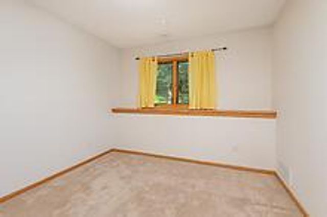 13652 Isanti Street NE, Andover, MN 55304