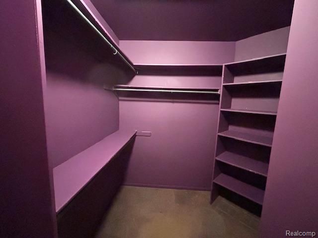 7305 Meadowridge Circle 28, West Bloomfield Charter Township, MI 48322