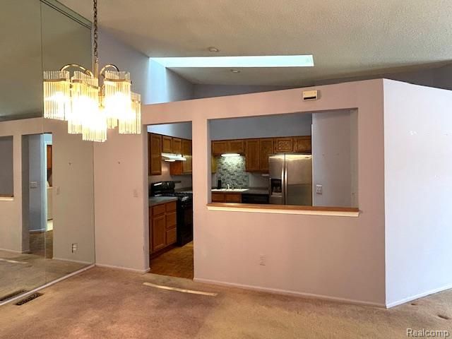 7305 Meadowridge Circle 28, West Bloomfield Charter Township, MI 48322