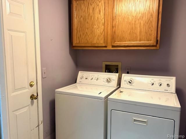 7305 Meadowridge Circle 28, West Bloomfield Charter Township, MI 48322