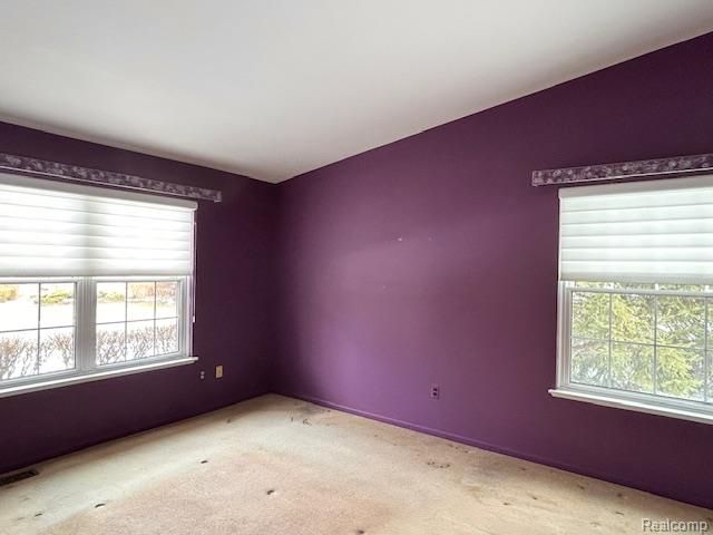 7305 Meadowridge Circle 28, West Bloomfield Charter Township, MI 48322