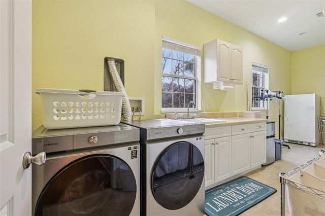 30342 VITEX AVENUE, Eustis, FL 32736