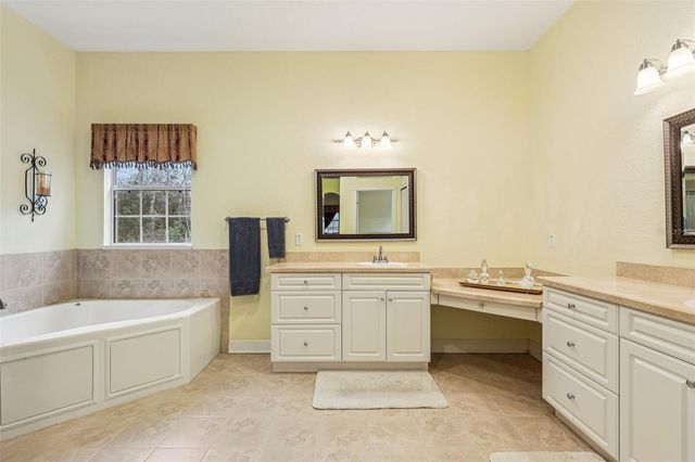 30342 VITEX AVENUE, Eustis, FL 32736