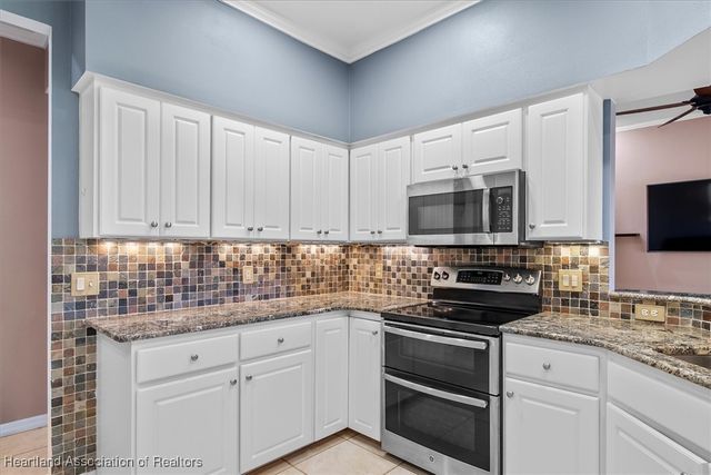 5080 Strafford Oaks Drive, Sebring, FL 33875