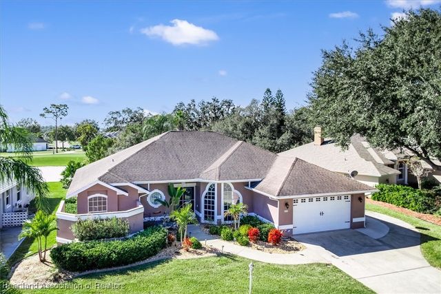 5080 Strafford Oaks Drive, Sebring, FL 33875