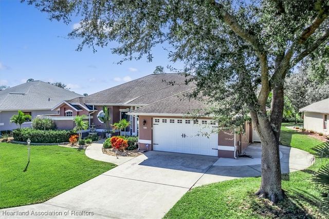 5080 Strafford Oaks Drive, Sebring, FL 33875