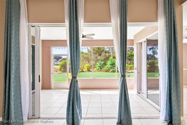 5080 Strafford Oaks Drive, Sebring, FL 33875