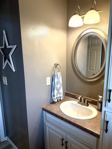 2340 TALLADEGA SPEEDWAY DRIVE, De Pere, WI 54115