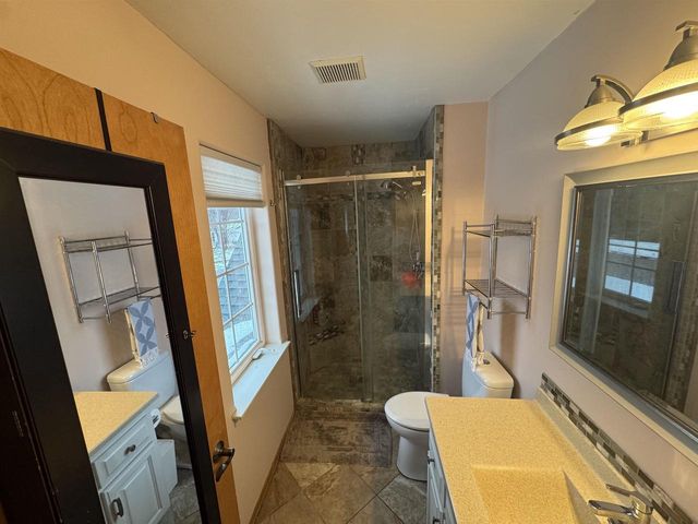 2340 TALLADEGA SPEEDWAY DRIVE, De Pere, WI 54115