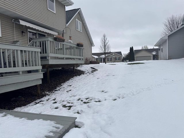 2340 TALLADEGA SPEEDWAY DRIVE, De Pere, WI 54115