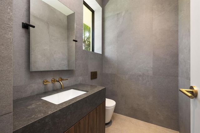 1234 George Bush Boulevard, Delray Beach, FL 33483