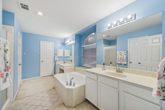 6327 Box Bluff Court, Sugar Land, TX 77479