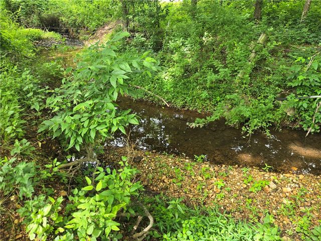 17681 Peterson Road, Gentry, AR 72734