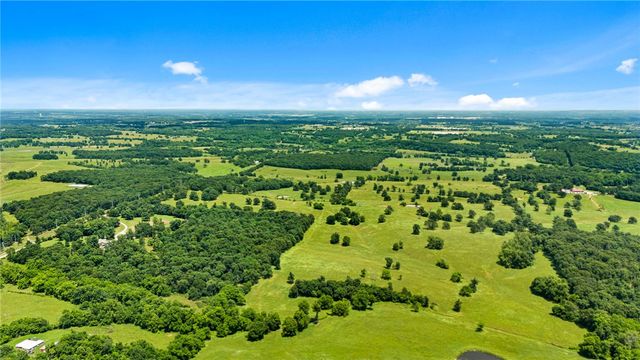 17681 Peterson Road, Gentry, AR 72734