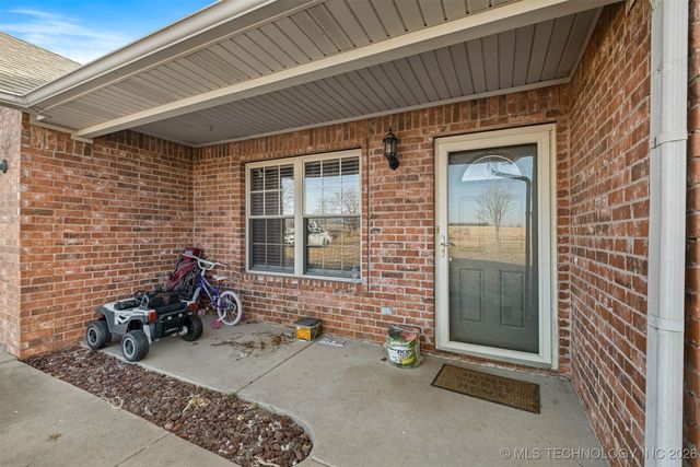 470242 E 680 Road, Westville, OK 74965