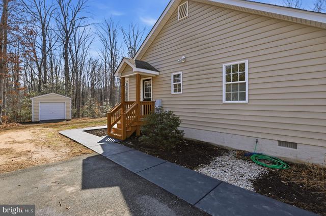 181 WINDING RIDGE WAY, Bumpass, VA 23024
