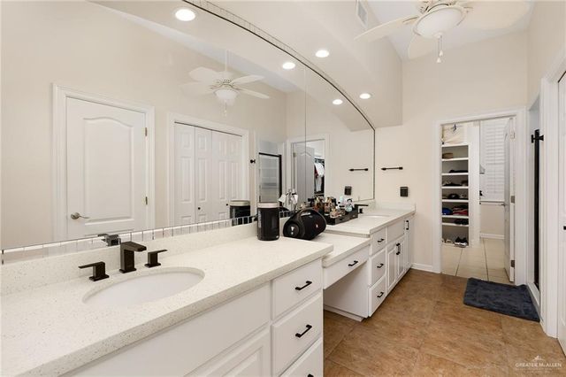 3102 Ginger Avenue, Edinburg, TX 78539