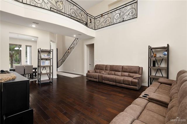 3102 Ginger Avenue, Edinburg, TX 78539